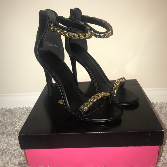 Charlotte Russe Shoes - Charlotte Russe Black Chain Heels